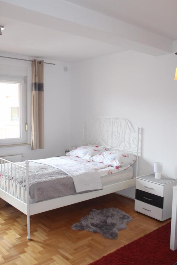 Studio Apartman Ivano Apartman Ðakovo Kültér fotó